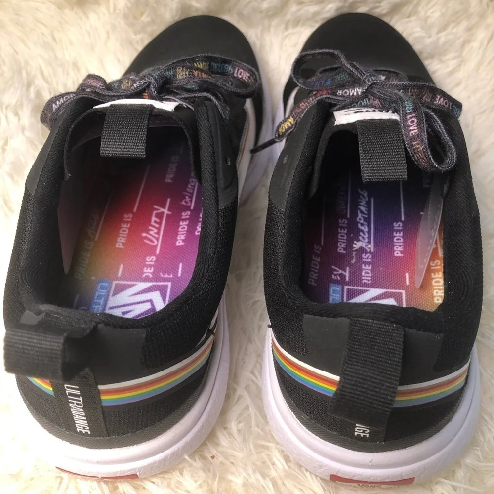 Vans Black/Pride Sneakers w/ White Stripe & Rainbow Trim Men’s 9 Women’s 10.5 🌈